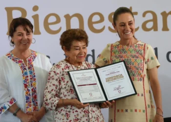 «Beneficiar a la gente de forma justa», dice Sheinbaum al condonar 825 créditos “impagables” del Fovissste