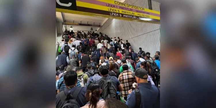 Conflicto en el Metro afecta a 2 millones de pasajeros