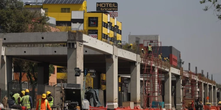 La economía mexicana da señales de reactivación: Inegi; avanzó 0.1% en febrero