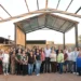 Apoya Toño Astiazarán a familias de la Mártires de Cananea