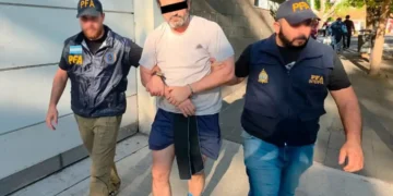 Cae contralmirante Fernando Farías en Argentina, vinculado a caso de ‘huachicol fiscal’