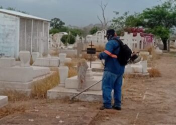 Realiza Gobierno de Hermosillo limpieza en panteones con motivo del 10 de mayo