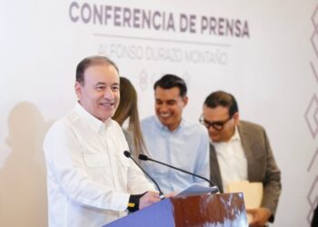 Gobernador Durazo destina la mayor inversión registrada en uniformes escolares; inicia distribución el 6 de mayo