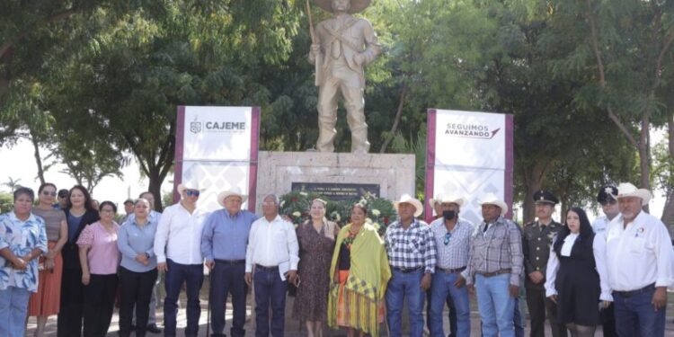 CONMEMORAN 107 ANIVERSARIO LUCTUOSO DEL GENERAL EMILIANO ZAPATA SALAZAR