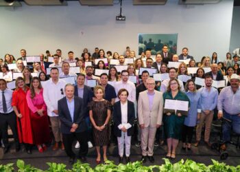 *Gobierno de Sonora reconoce a la primera generación de la Especialidad en Control Gubernamental y Buen Gobierno*