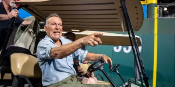 Tras atentado, Bruce Springsteen ofrece una oración por Trump