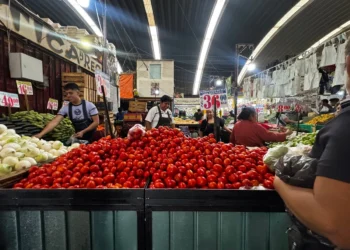 Tras reunión en Palacio, gobierno y productores renuevan pacto contra la carestía otros 6 meses