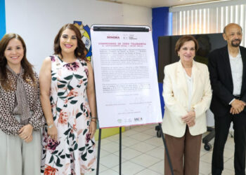 Gobierno de Sonora impulsa transparencia y espacios seguros en Cananea y Agua Prieta