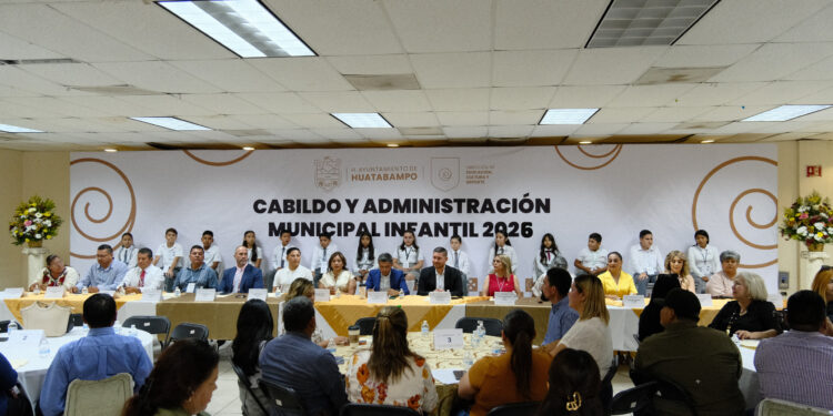 Instalan en Huatabampo el Cabildo Infantil y Administración Municipal 2026