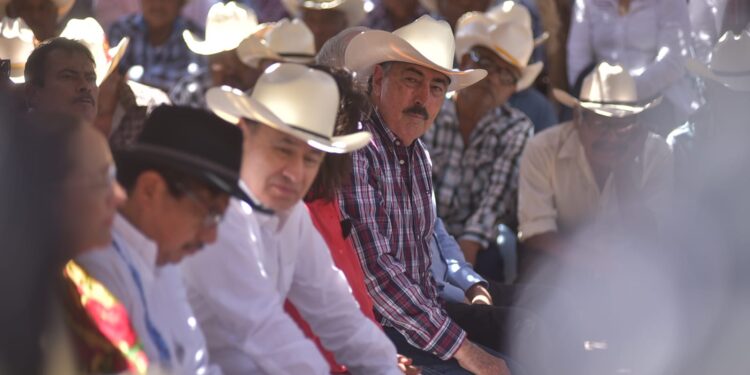 PARTICIPA JAVIER LAMARQUE EN JORNADA DEL PLAN DE JUSTICIA PARA EL PUEBLO YAQUI EN VÍCAM