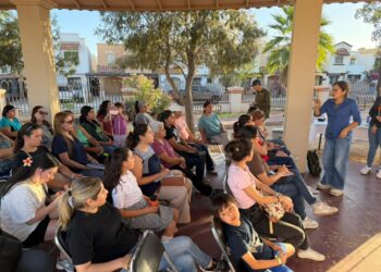 Con una gran participación Ayuntamiento de Hermosillo imparte taller “Abriendo Circuitos” en Puerta Real