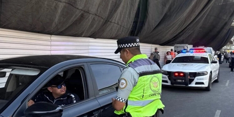 Usan Uber el 70% de usuarios de aeropuertos; limitar acceso durante Mundial, generaría caos: encuesta