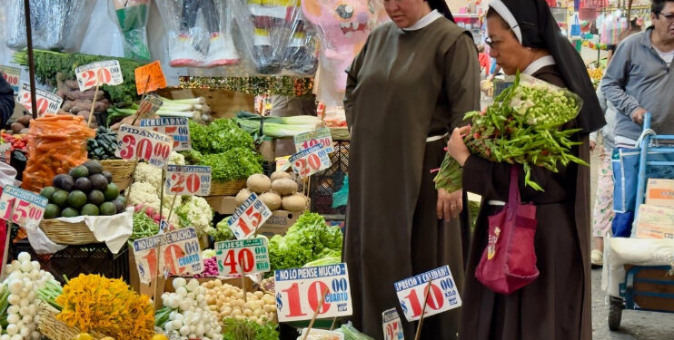 Hila la inflación 4 quincenas a la baja; se ubica en 4.11% anual: Inegi