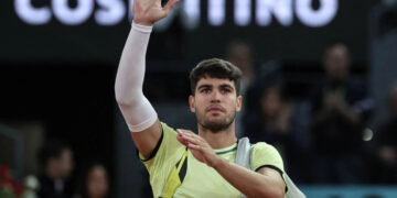 Alcaraz renuncia a Wimbledon por lesión de muñeca