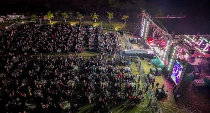 Celebran Toño Astiazarán y Patty Ruibal éxito de concierto de Matute a favor del primer Centro