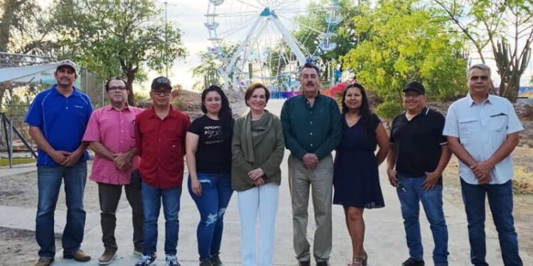 ENCABEZA JAVIER LAMARQUE REUNIÓN DE SEGUIMIENTO CON BENEFICIARIOS DE LA OBRA DEL PARQUE OSTIMURI Y COMITÉ DE PARTICIPACIÓN SOCIAL Y VIGILANCIA CIUDADANA