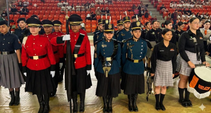 Realizan concurso y demostración estatal de escoltas de bandera y bandas de guerra