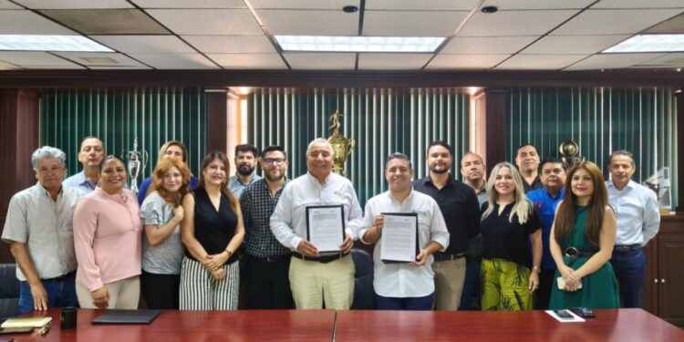 Gobierno de Sonora impulsa y preserva la tradición del bacanora