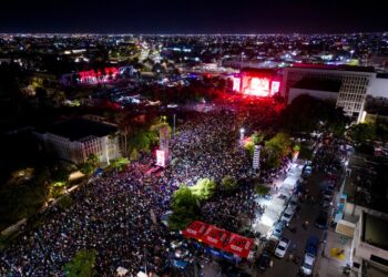 Grupo Frontera cierra con broche de oro las Fiestas del Pitic 2026 con 88 mil asistentes