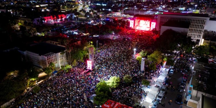 Grupo Frontera cierra con broche de oro las Fiestas del Pitic 2026 con 88 mil asistentes