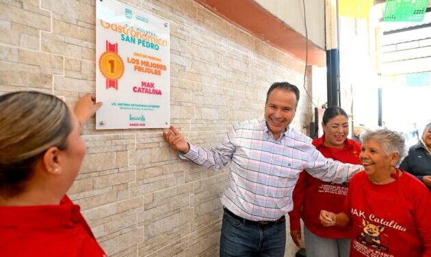 Otorga distintivo Toño Astiazarán a ganadores de la novena Muestra Gastronómica de San Pedro
