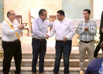 Entrega Toño Astiazarán rehabilitación de iglesia a beneficio de la comunidad