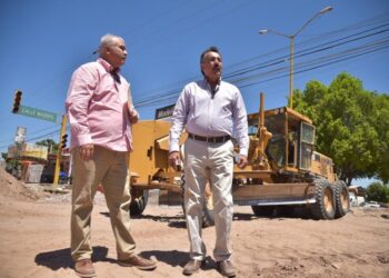 SUPERVISA JAVIER LAMARQUE OBRAS QUE TRANSFORMAN A CAJEME Y ATIENDE DE FORMA DIRECTA NECESIDADES DE FAMILIAS