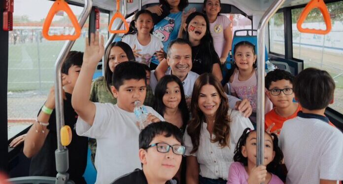 Ofrecen Toño Astiazarán y Patty Ruibal a niñas y niños diversión y experiencias formativas en el ChiquiFest 2026