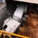 Tráiler con limpiadores vuelca en Toluca y paraliza avenida Alfredo del Mazo