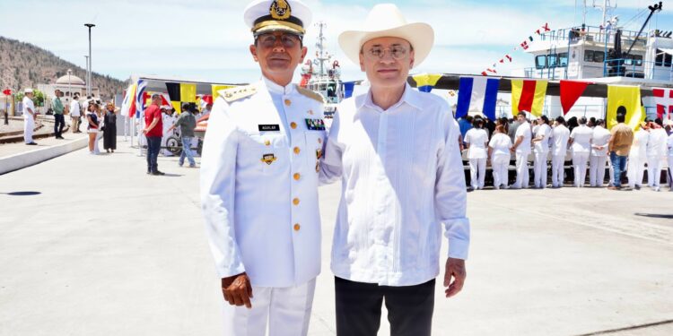 Gobernador Durazo conmemora el 84 aniversario del Día de la Marina Nacional