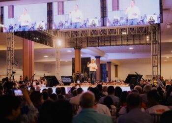 Yo sí le entro, yo sí voy: Toño Astiazarán