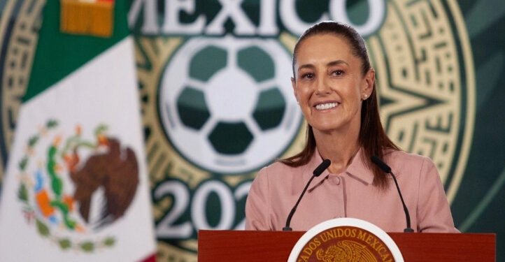 Anuncia Sheinbaum consulta a maestros «escuela por escuela»