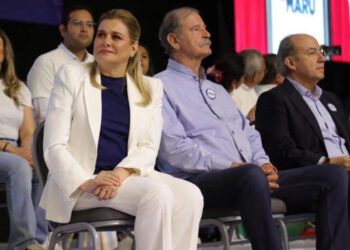 Los «nuevos cuadros» de la oposición son Calderón y Fox, ironiza Claudia Sheinbaum