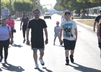 PARTICIPAN FAMILIAS EN “DOMINGUEANDO EN BICI Y +”