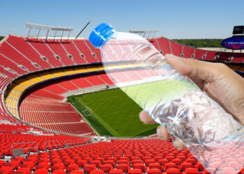Y en plena ola de calor: ¿Por qué la FIFA prohibió las botellas de agua reutilizables en el Mundial 2026?