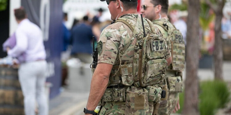 Intensifica la FBI operativos contra cárteles mexicanos en frontera sur de EU