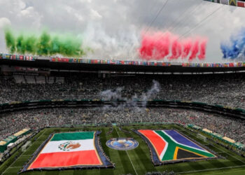Con ‘show’ de Shakira, Maná y J Balvin abre el Azteca su tercera Copa