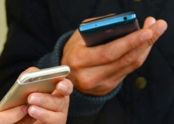 Gobierno anuncia prórroga para el registro de líneas telefónicas móviles en México