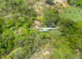 Avioneta con tres tripulantes se desploma en Pesquería, Nuevo León