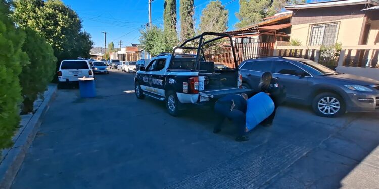 Exhortan a no apartar estacionamientos en la vía pública