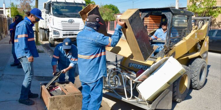 Beneficia Gobierno de Hermosillo a mil 472 familias con jornadas de descacharre durante junio