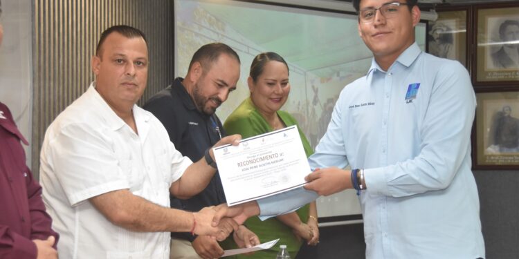 CON “LA CUARESMA YOREME” TERMINAN SERVICIO SOCIAL ALUMNOS DE UPN EN CENTRO CULTURAL