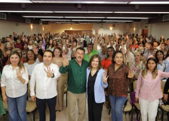 Mujeres que Transforman respaldan a Javier Lamarque en Guaymas