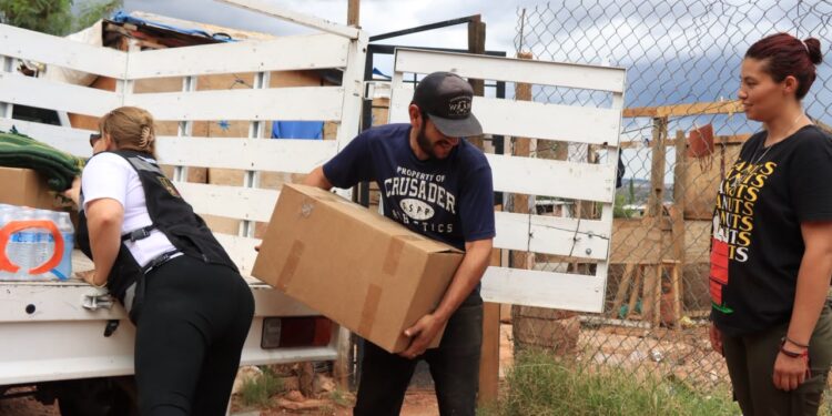 Atienden a familias afectadas por las lluvias