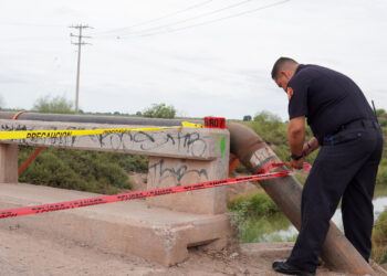 Se informa que, por dictamen emitido por Protección Civil, el Puente de Navobaxia permanecerá cerrado hasta nuevo aviso.