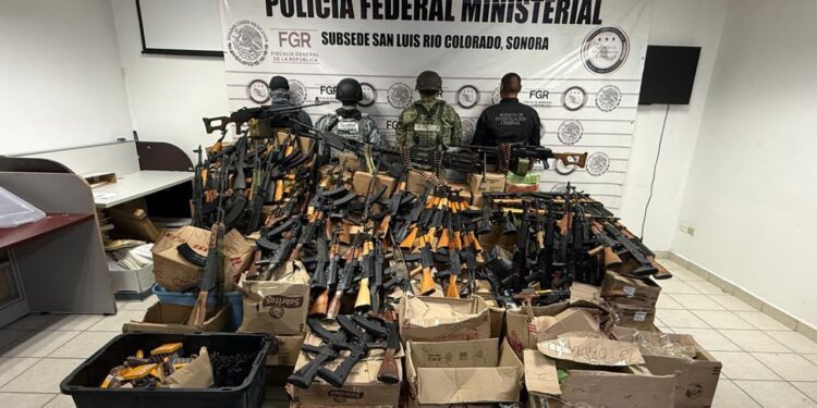 Asegura Mesa Estatal de Seguridad arsenal de alto poder en SLRC