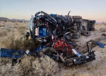 Trágico accidente en la carretera San Luis Río Colorado–Sonoyta deja un muerto y un lesionado.