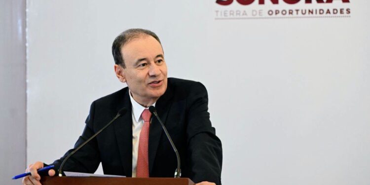 Cumplen Durazo y Sheinbaum compromiso pendiente desde 2014; iniciarán nuevo hospital en Ures