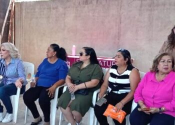 FAMILIAS DE COLONIA ´´LOS FUNDADORES´´ CUENTAN YA CON CERTEZA JURÍDICA