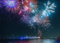 FUEGOS ARTIFICIALES DEL 4 DE JULIO IMPACTAN AVIÓN AL ATERRIZAR EN CHICAGO